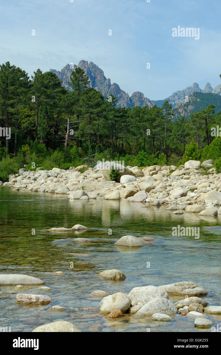 River Solenzara, Corse-du-Sud, with Bavella Massif, Corsica, France Stock Photo