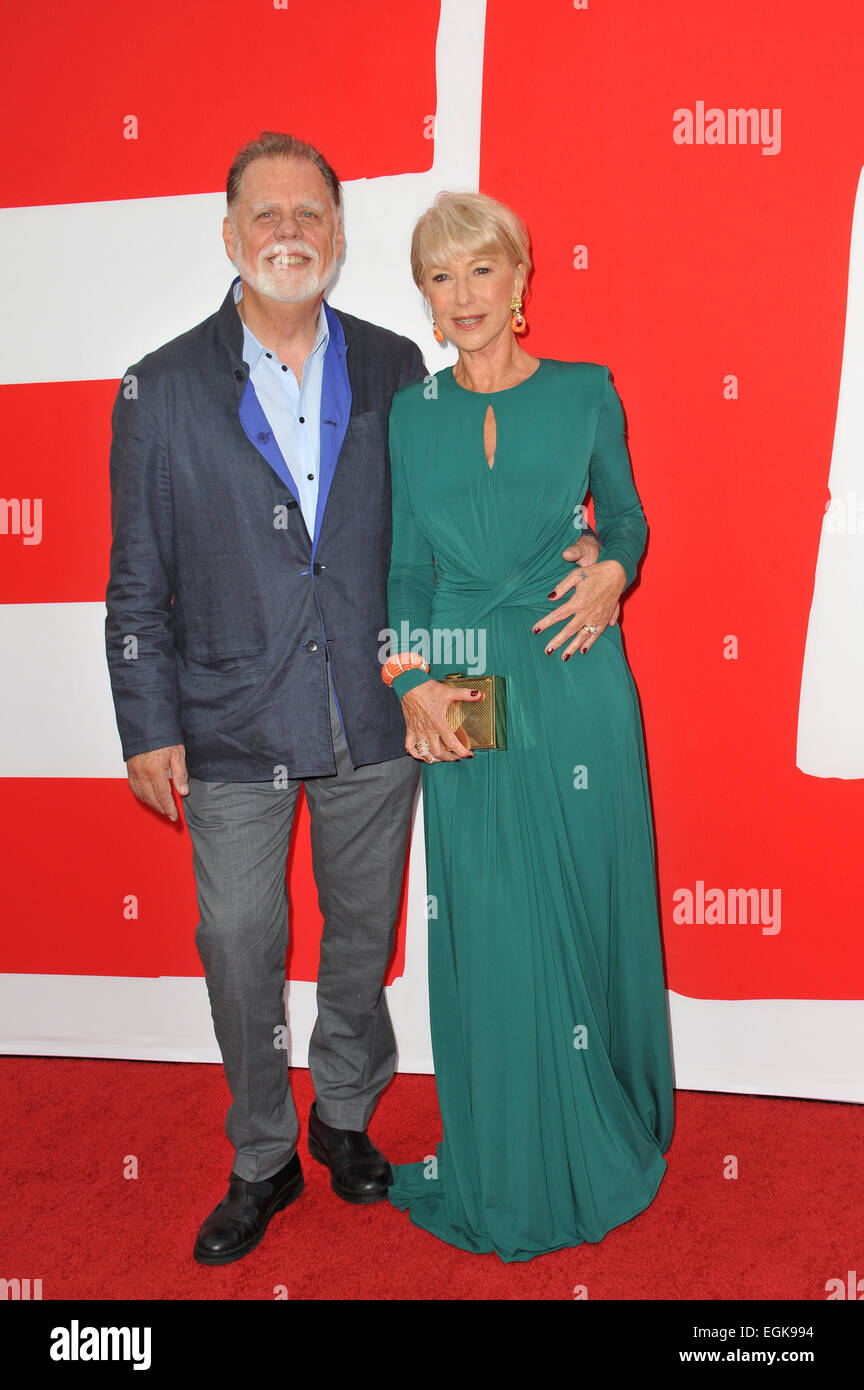 Helen Mirren dresses to kill in 'Red 2