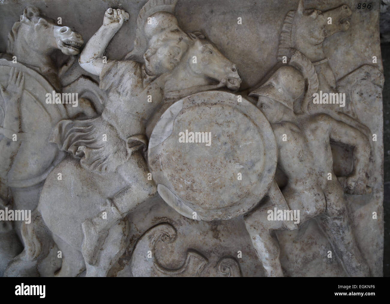 Imperial Roman era. Basin of sculpture of a river god Arno. Sarcophagus. 170-180 AD. Scenes of battles. Amazons and Greeks. Stock Photo