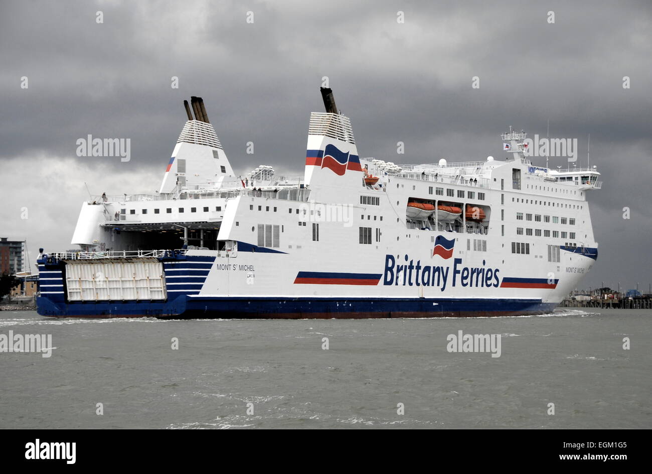St malo portsmouth hi-res stock photography and images - Alamy