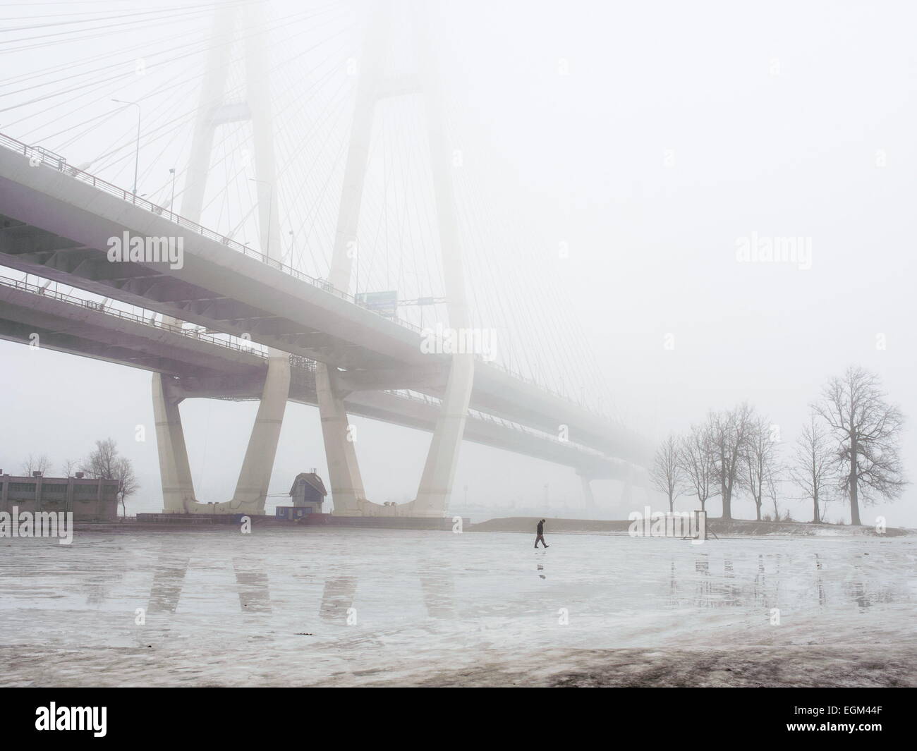St Petersburg, Russia. 26th Feb, 2015. Heavy fog near the cable-stayed bridge in Saint-Petersburg, Russia © Denis Tarasov/ZUMAPRESS.com/Alamy Live News Stock Photo