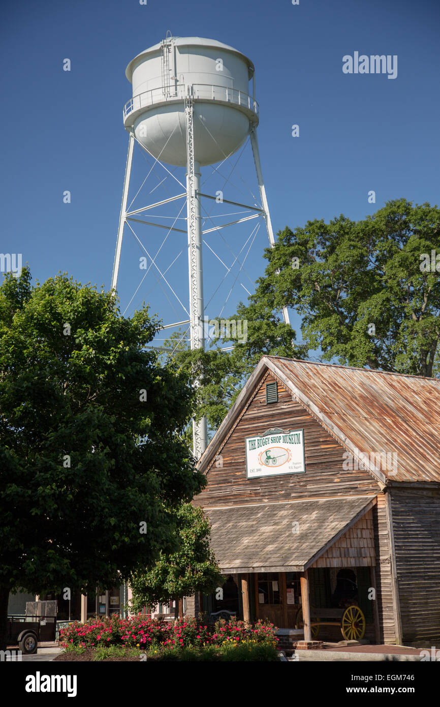 Town of Senoia where the television series The Walking Dead is filmed