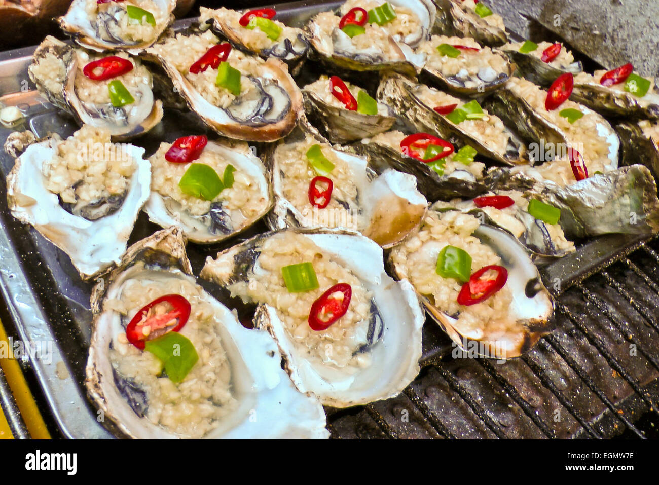 Marine delicacy sea scallops baked in the shell Stock Photo Alamy