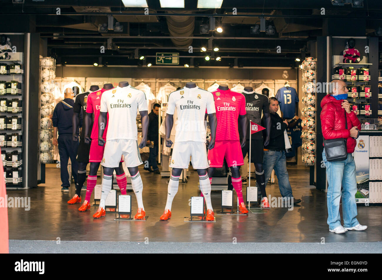 Real Madrid stadium Bernabeu club shop football Stock Photo - Alamy