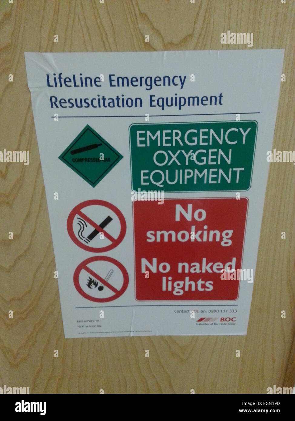 Lifeline emergency resuscitation equipment Stock Photo Alamy