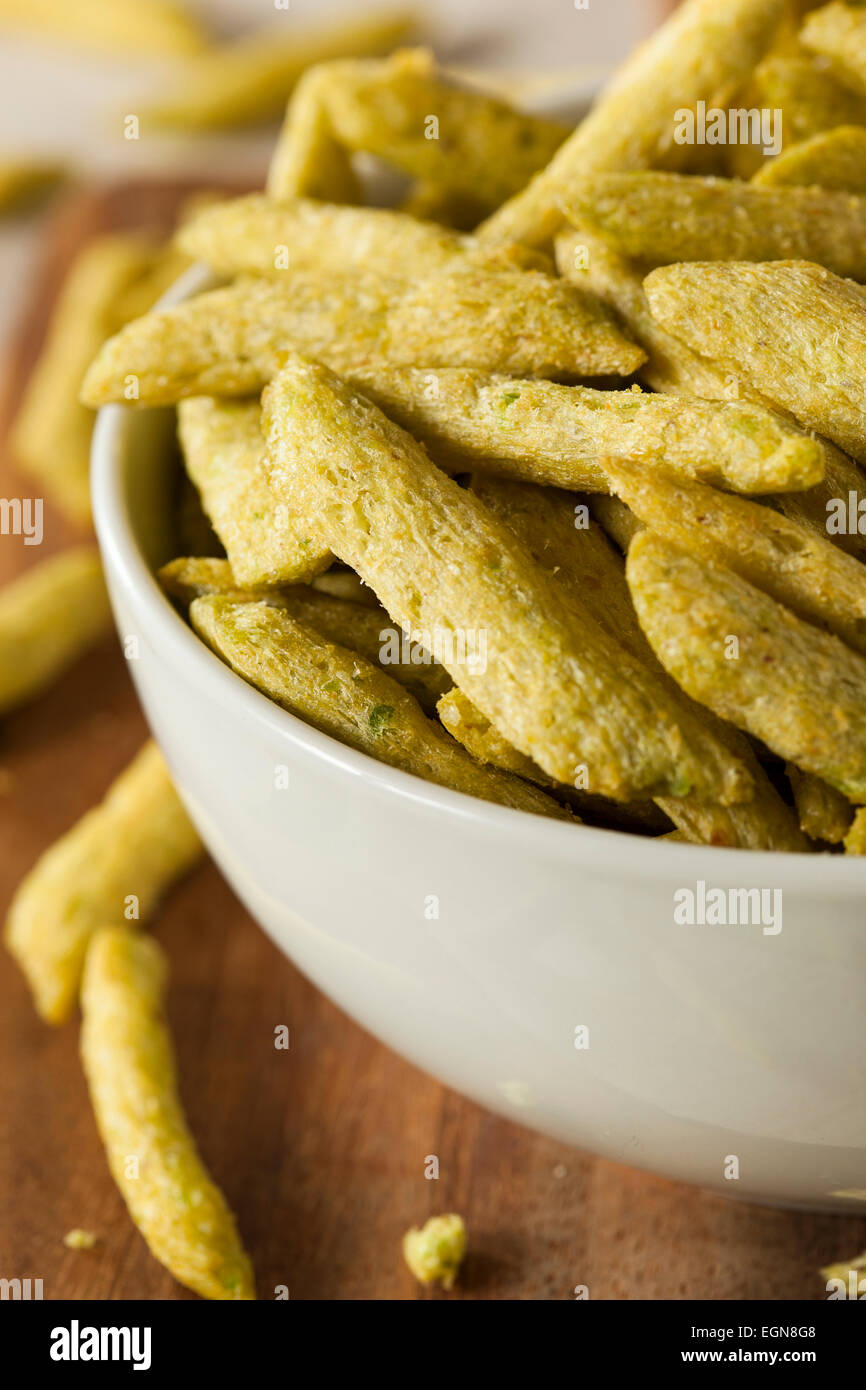 Snap pea chips hires stock photography and images Alamy