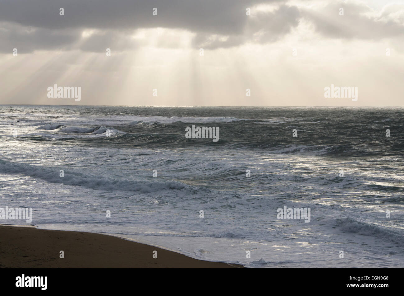 Black sea cloudy sky hi-res stock photography and images - Alamy