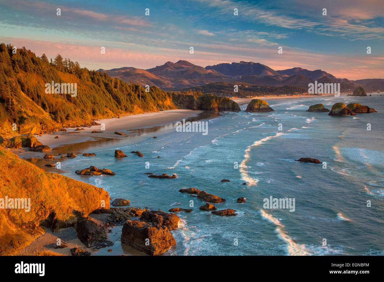 Sunset over the coastline near Cannon Beach, Oregon, USA Stock Photo