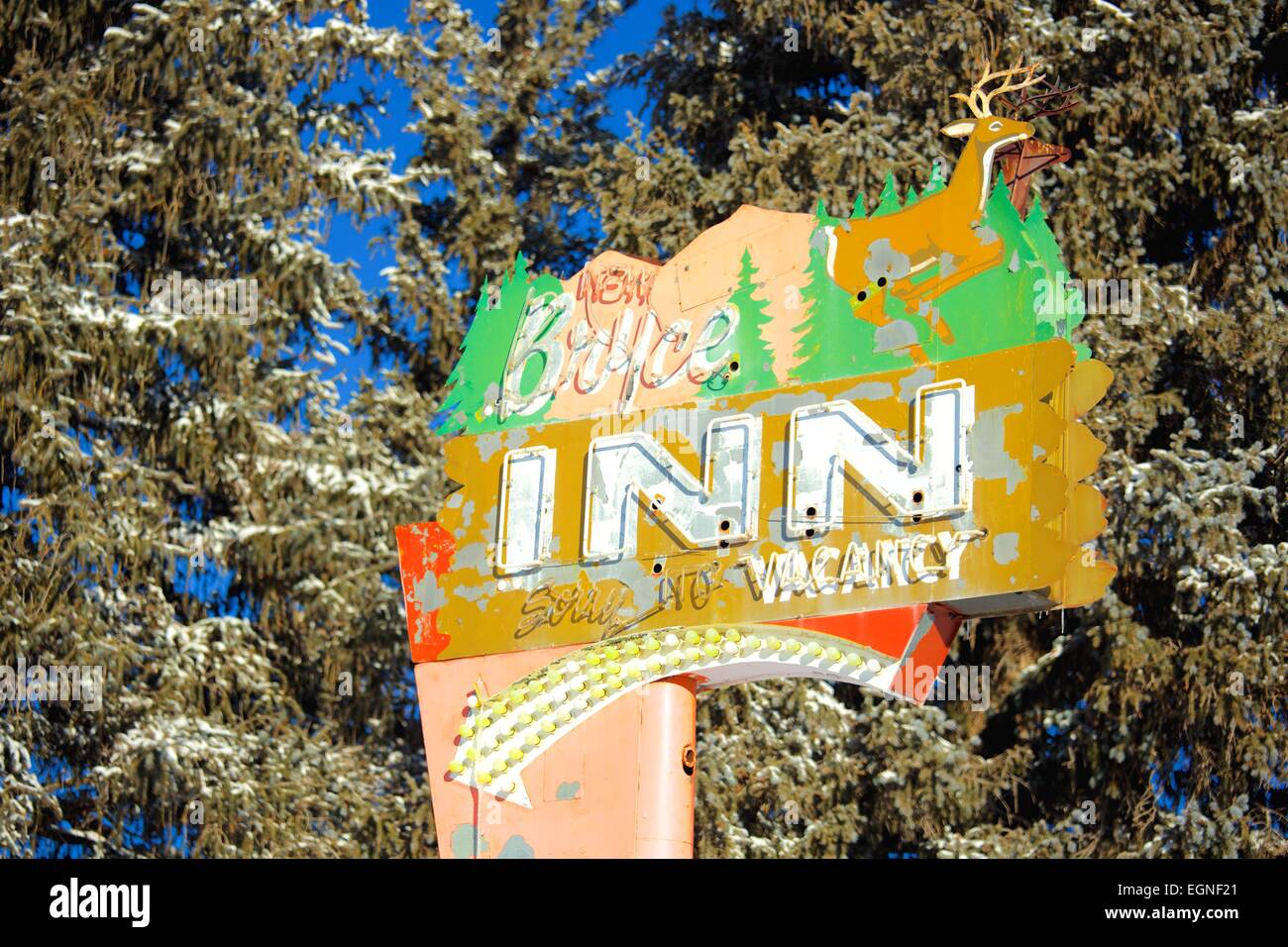 Old vintage style hotel neon Bryce Inn sign Stock Photo