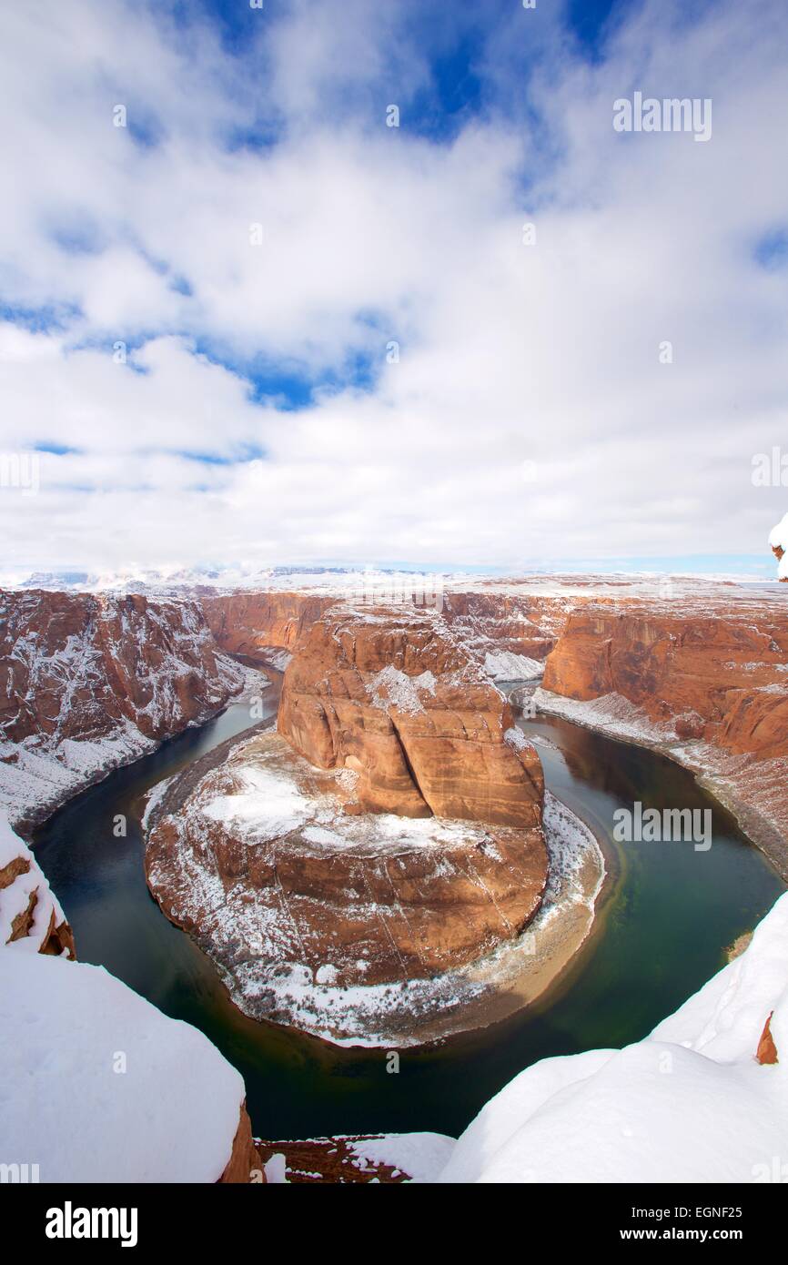 Horseshoe Bend In Page Arizona Covered With A Fresh Coat Of Snow In Stock Photo Alamy Horseshoe Bend In Page Arizona Covered With A Fresh Coat Of Snow In Stock Photo Alamy