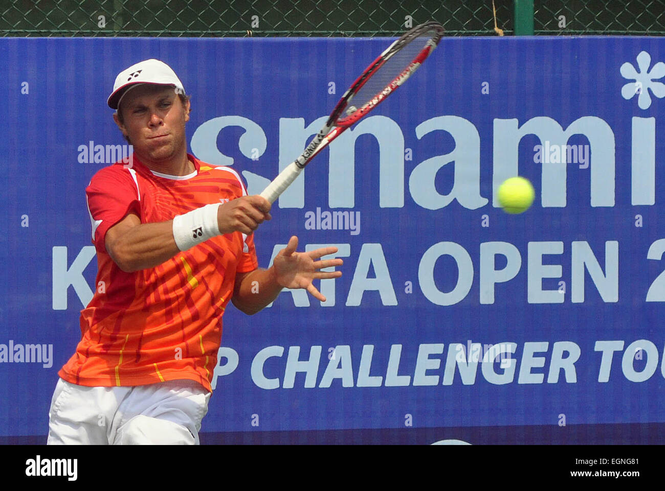 Kolkata, India. 27th February, 2015. Tennis Player James Duckworth in  action during the Emami Kolkata Open