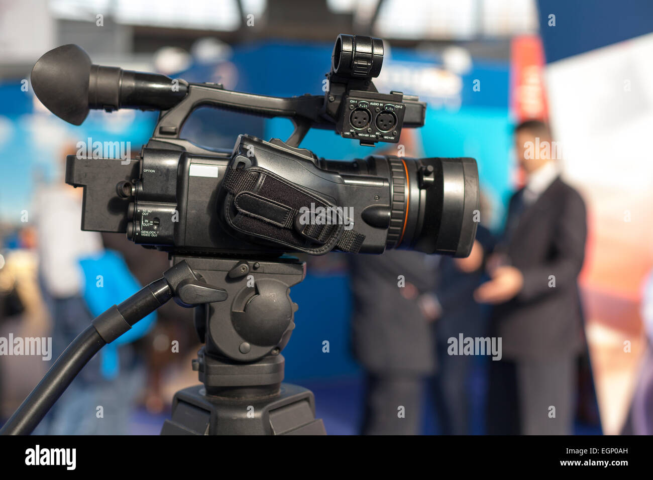 covering an event with a video camera Stock Photo Alamy