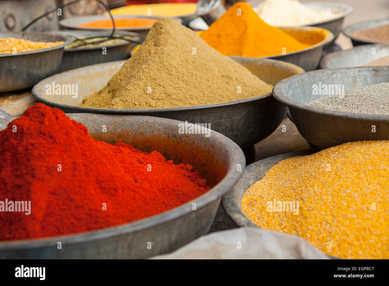 spices on display at a market in Jodhpur, Rajasthan, India Stock Photo