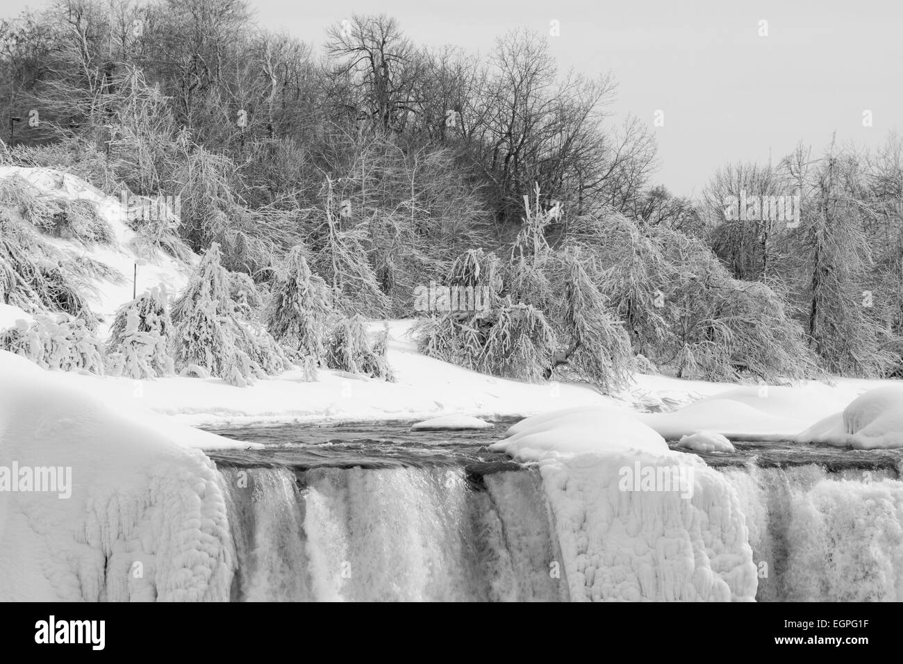American falls frozen in winter during harsh winter months Stock Photo