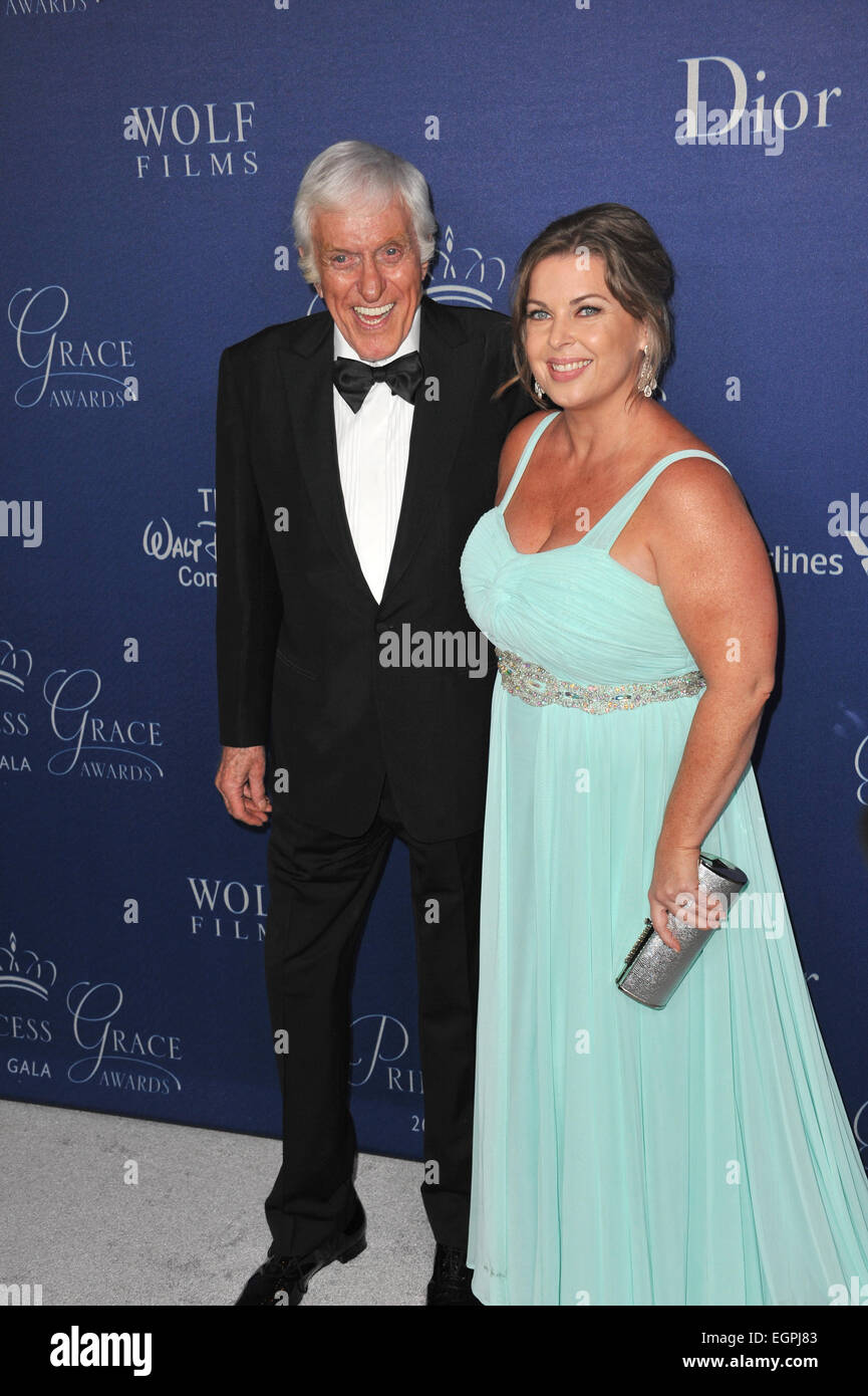 LOS ANGELES, CA - OCTOBER 8, 2014: Dick Van Dyke & wife Arlene Silver ...