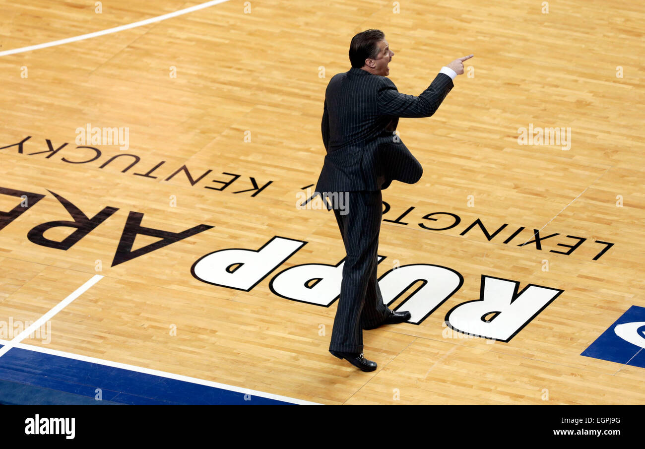 Lexington, KY, USA. 28th Feb, 2015. Kentucky Wildcats head coach John Calipari yelled as the University of Kentucky played the University of Arkansas in Rupp Arena in Lexington, Ky., Saturday February 28, 2015. This is first half action. Photo by Charles Bertram | Staff © Lexington Herald-Leader/ZUMA Wire/Alamy Live News Stock Photo