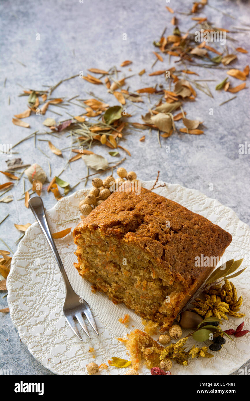 carrot cake, autumn leaves at snack time Stock Photo