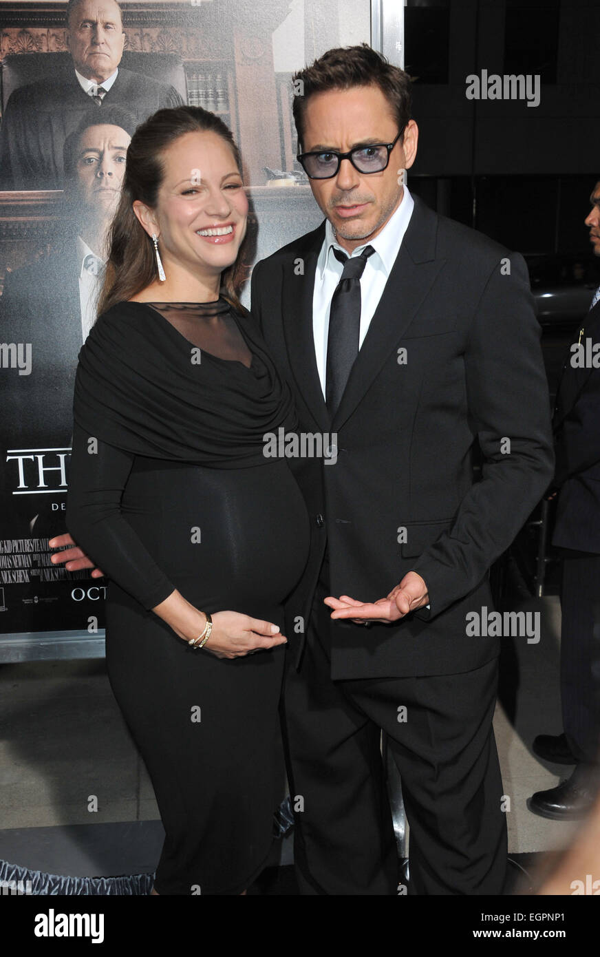 Spectacles producer black dress pregnant hi-res stock photography and  images - Alamy