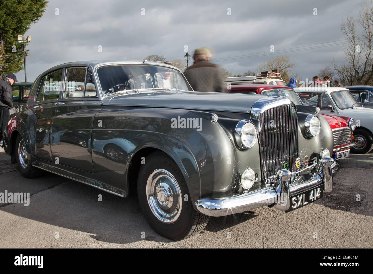 1956 SXL 414 Bentley at the Inaugural Car Club Meet in Wrightington held in the car park of the Corner House Hotel. Stock Photo