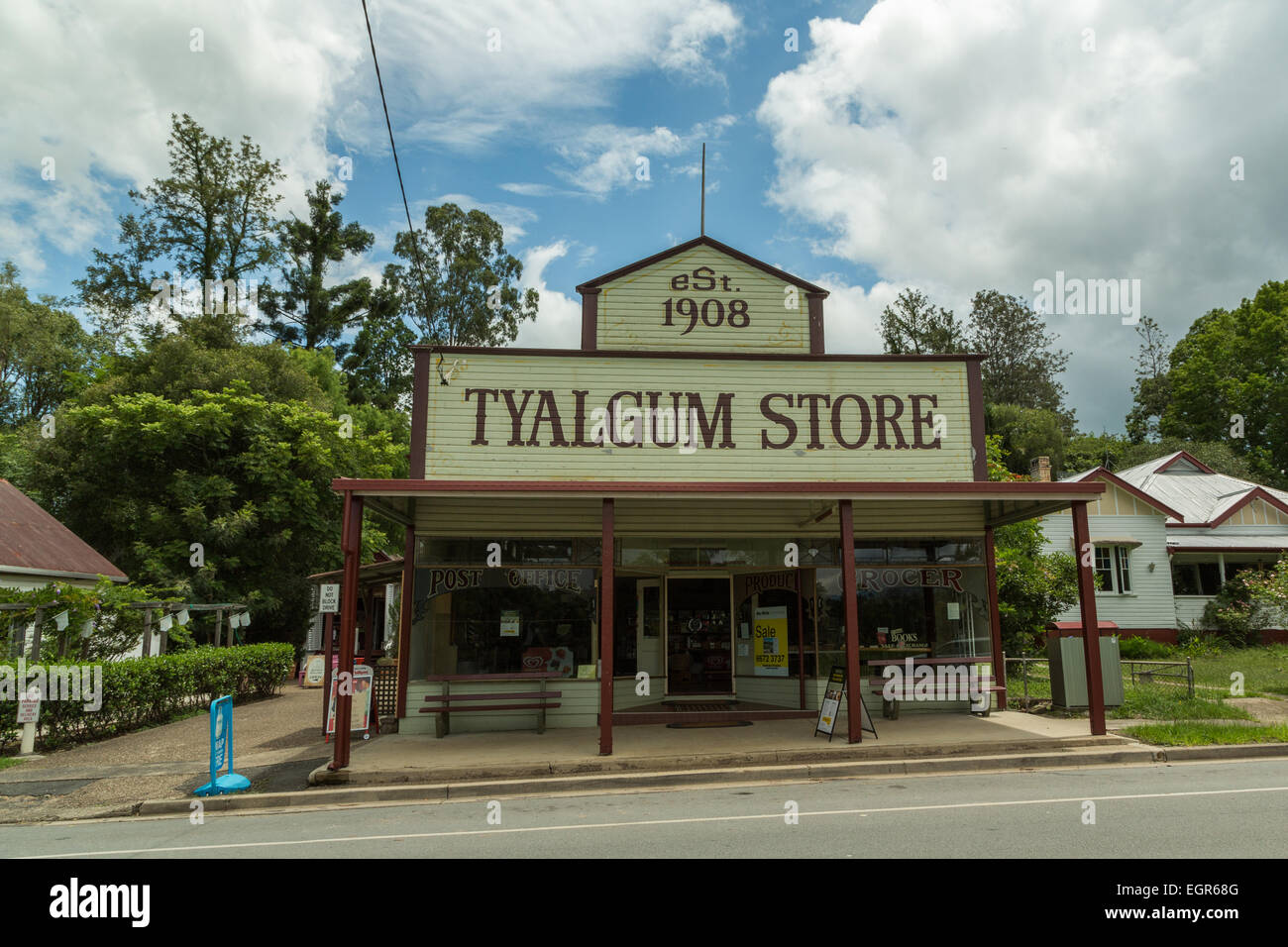 A photograph of the historic Tyalgum Store, in the lee of Mt Warning