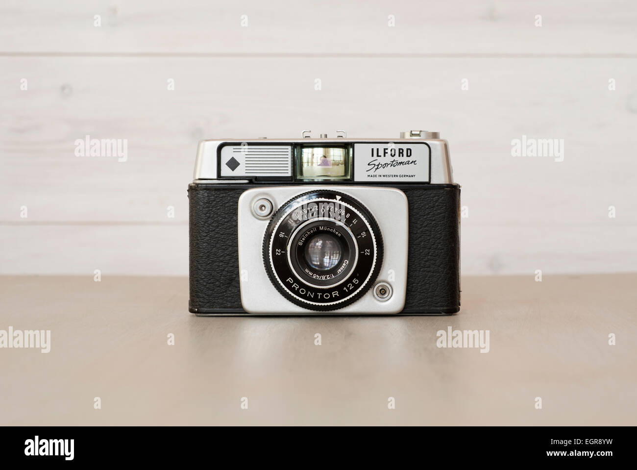 Vintage Ilford Sportsman film camera Stock Photo Alamy