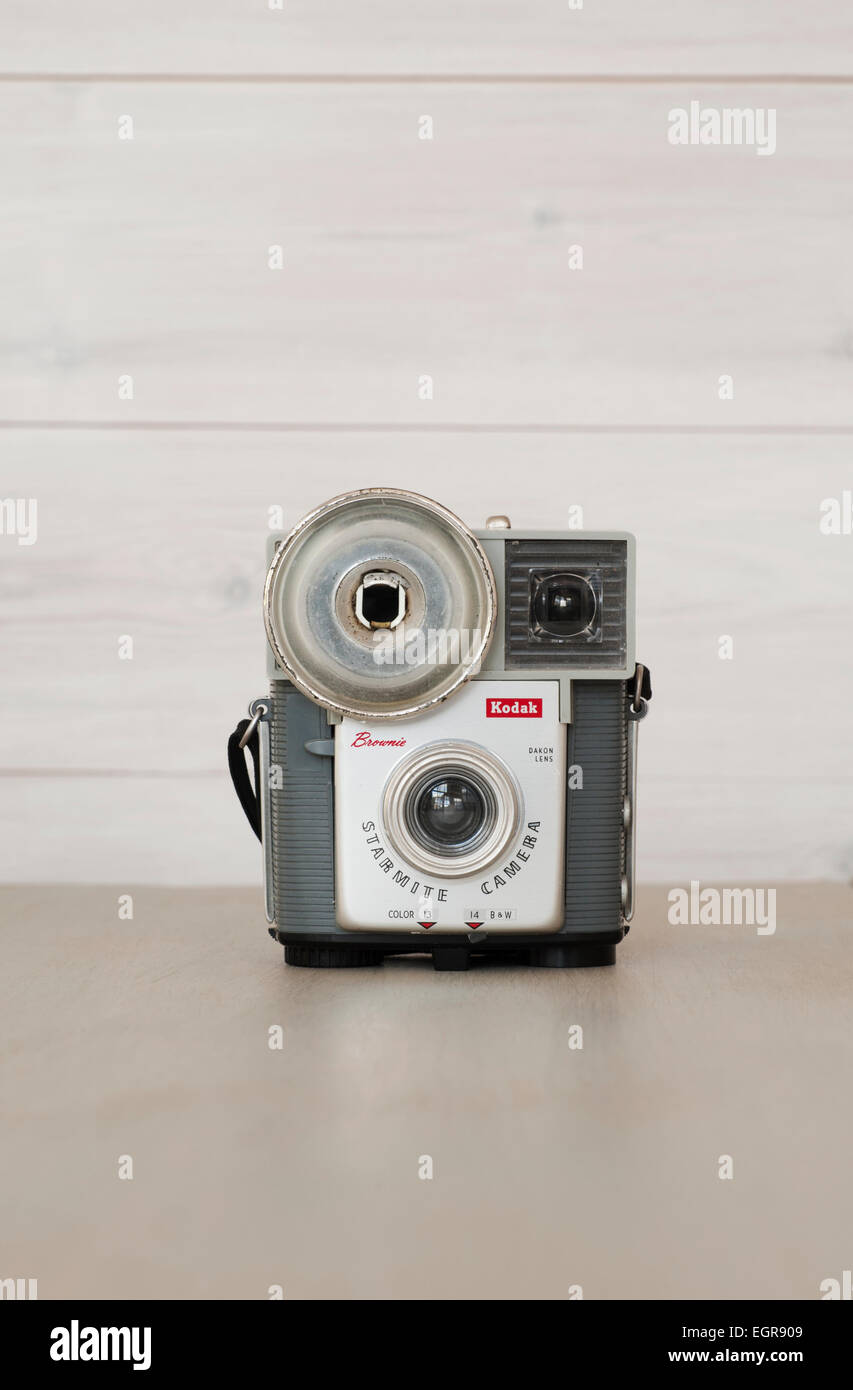 Kodak brownie 1950s hi-res stock photography and images - Alamy