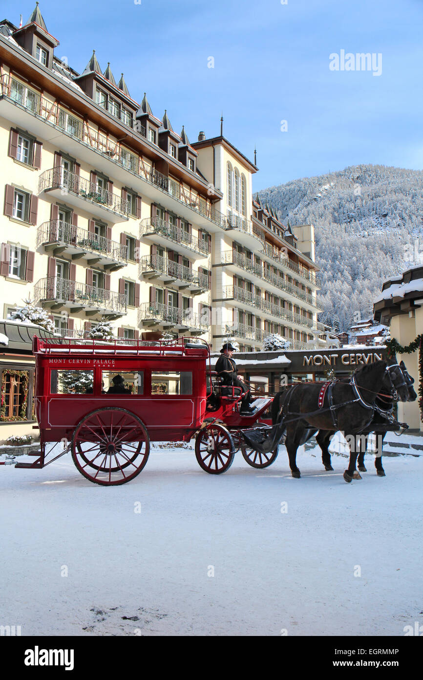 Zermatt horse carriage hires stock photography and images Alamy