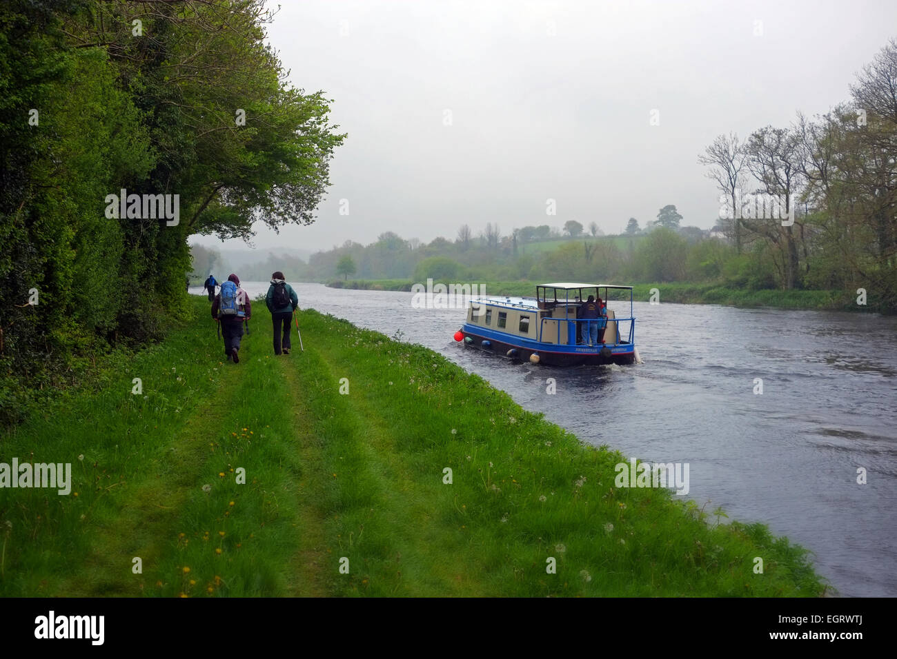 barge river Barrow Graignamanagh Ireland walkers Stock Photo Alamy