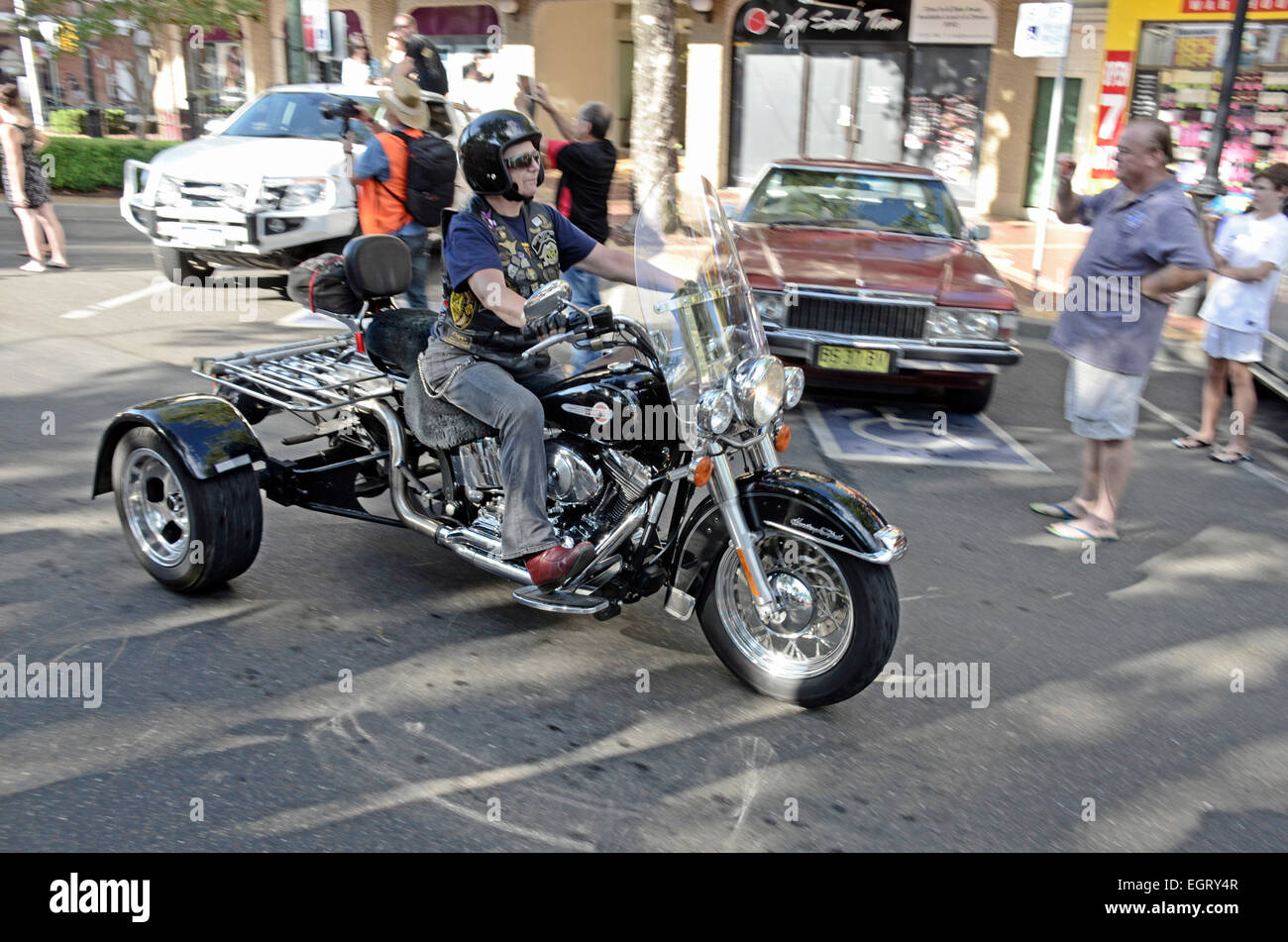 HarleyDavidson Australian National Rally 'Thunder Run' down Peel Street Tamworth. Sunday 1st HarleyDavidson Australian National Rally 'Thunder Run' down Peel Street Tamworth. Sunday 1st