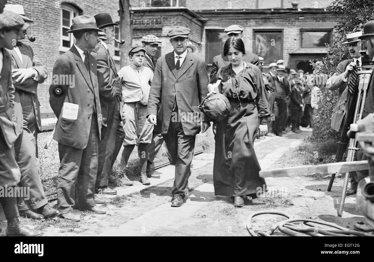 Rebecca Edelsohn after her arrest for attempting to hold an open air mass meeting in Fountain Square, Tarrytown, New York on May 30, 1914 without a permit. Edelsohn and fellow I.W.W. members were protesting labor violence in Ludlow, Colorado and went to Tarrytown to denounce John D. Rockefeller, Jr. Stock Photo