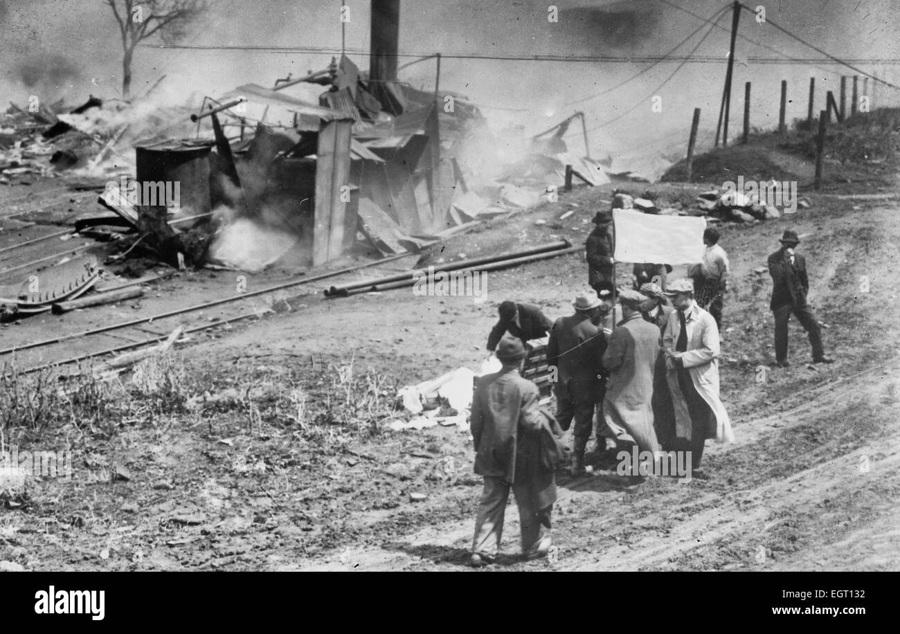 Removing dead Correspondents under truce flag Ludlow Massacre, during