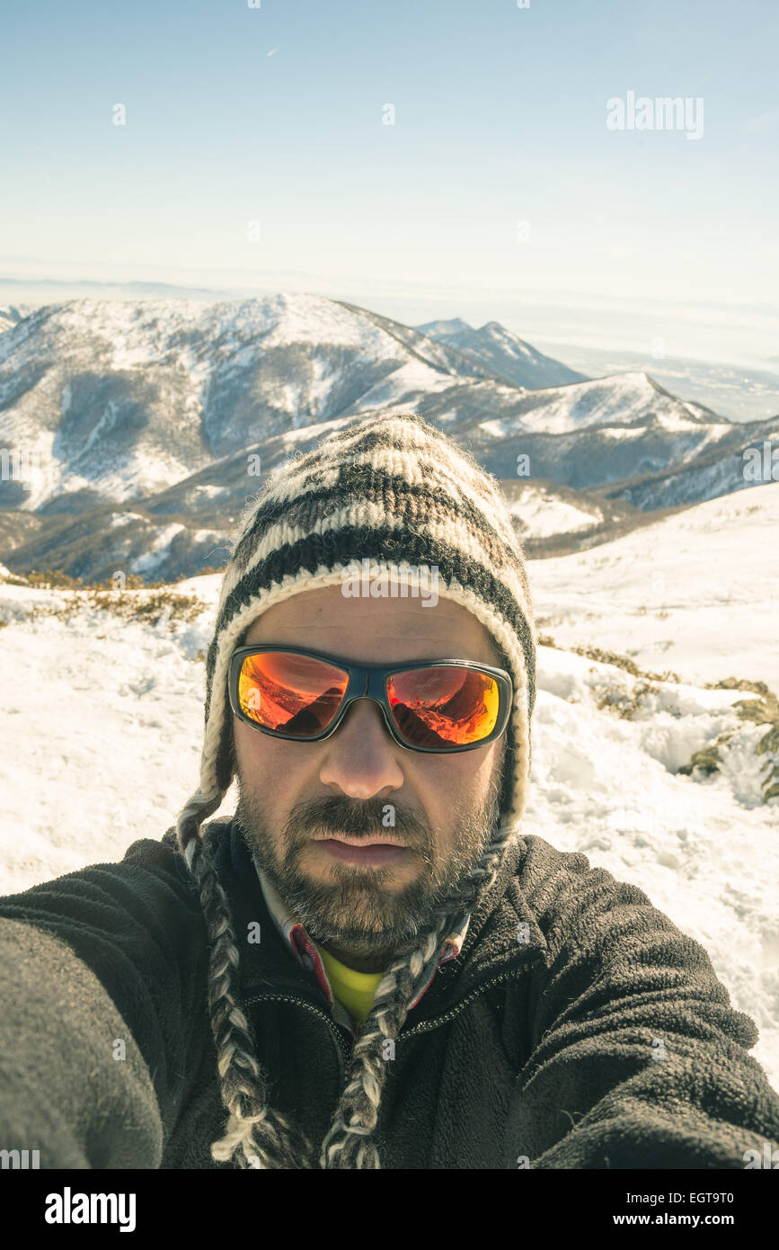 Man beard on ski slope hi-res stock photography and images - Alamy