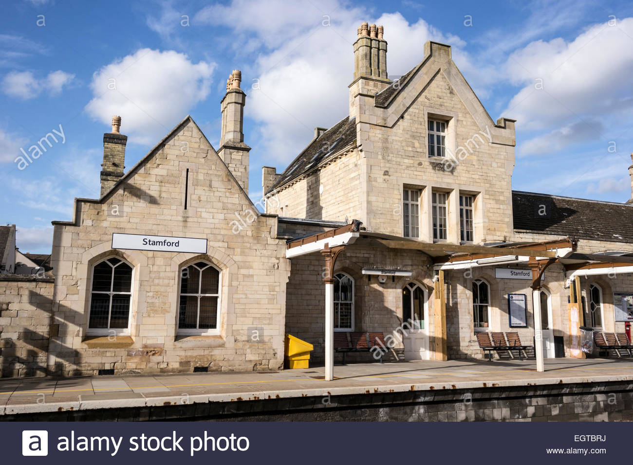 Stamford Railway Station High Resolution Stock Photography and Images