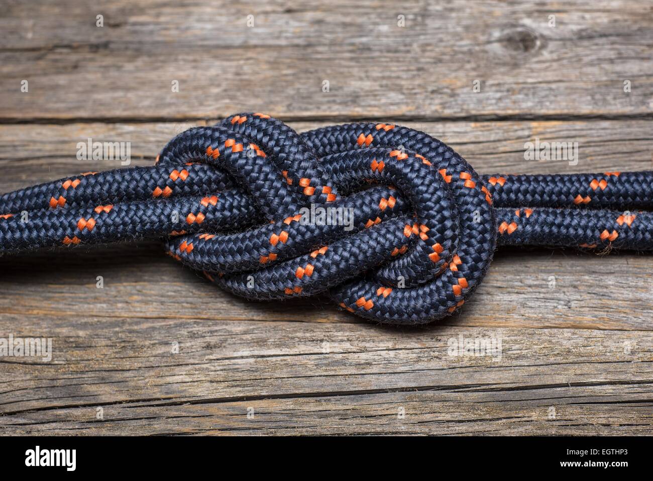 Tied knot rope illustration hires stock photography and images Alamy