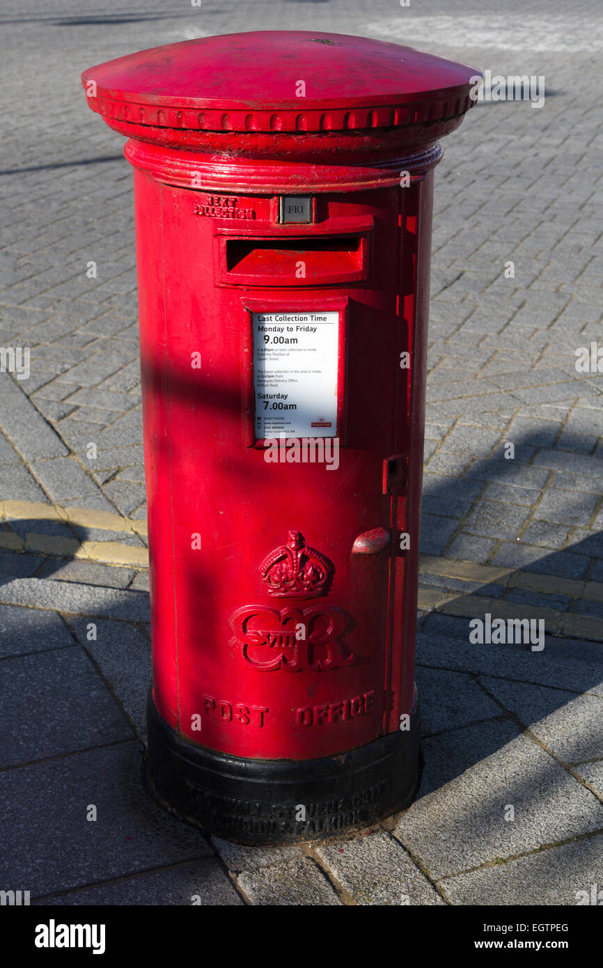 Post Office postbox, Ramsgate, Kent, England Stock Photo Alamy