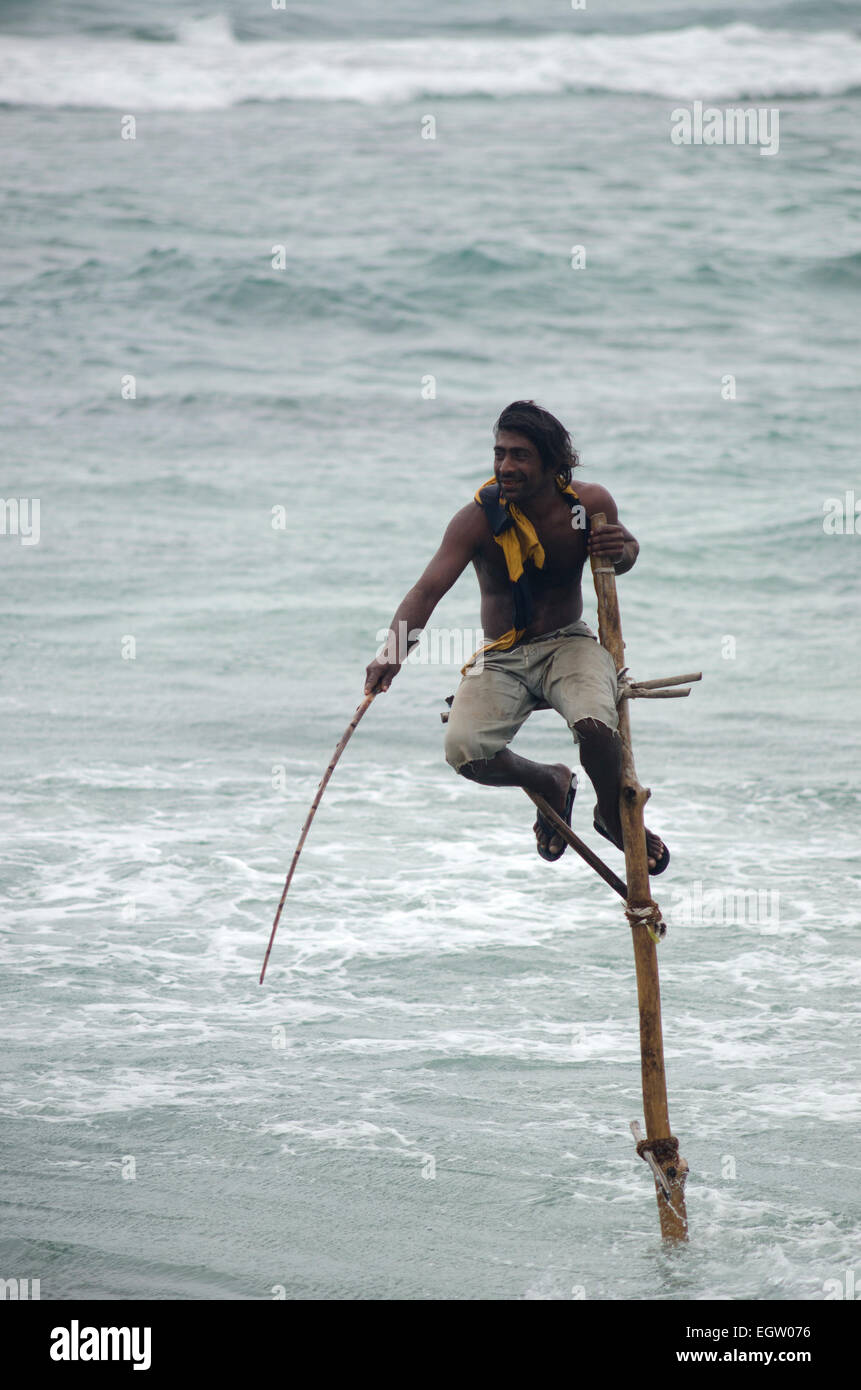 Stilt fisherman in Koggala, Sri Lanka Stock Photo - Alamy