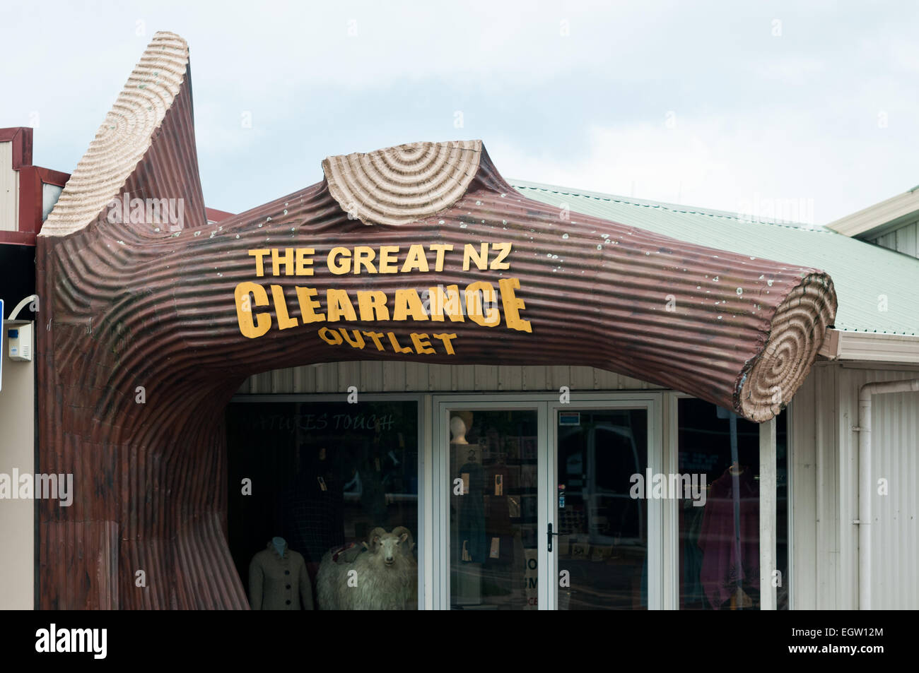 The Great NZ Clearance Outlet, Main Road, Tirau, Waikato, North Island