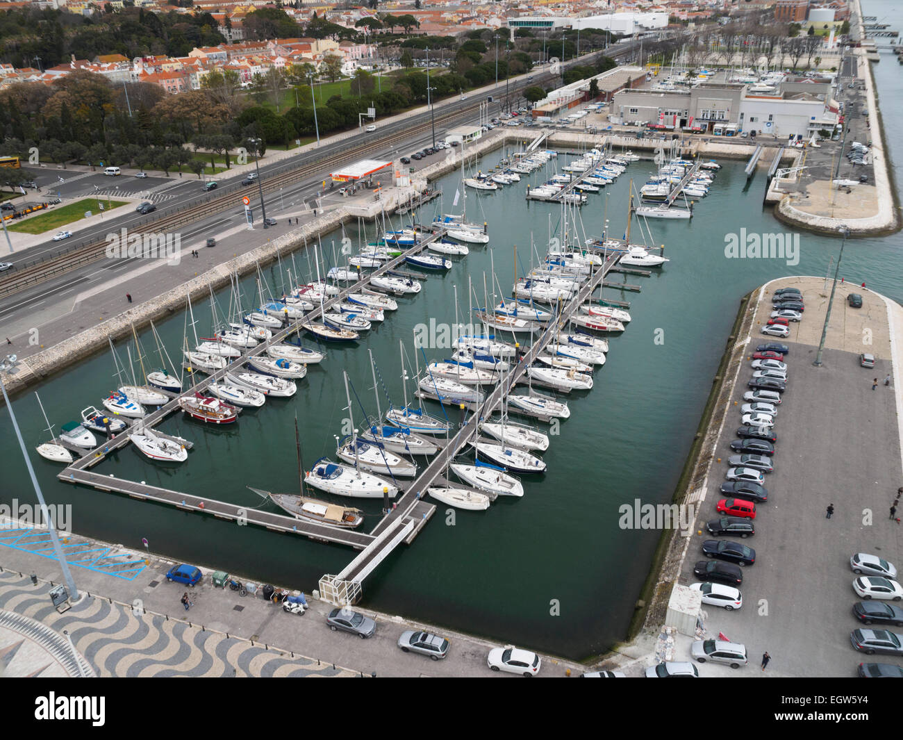 Marina lisbon portugal sailing hires stock photography and images Alamy