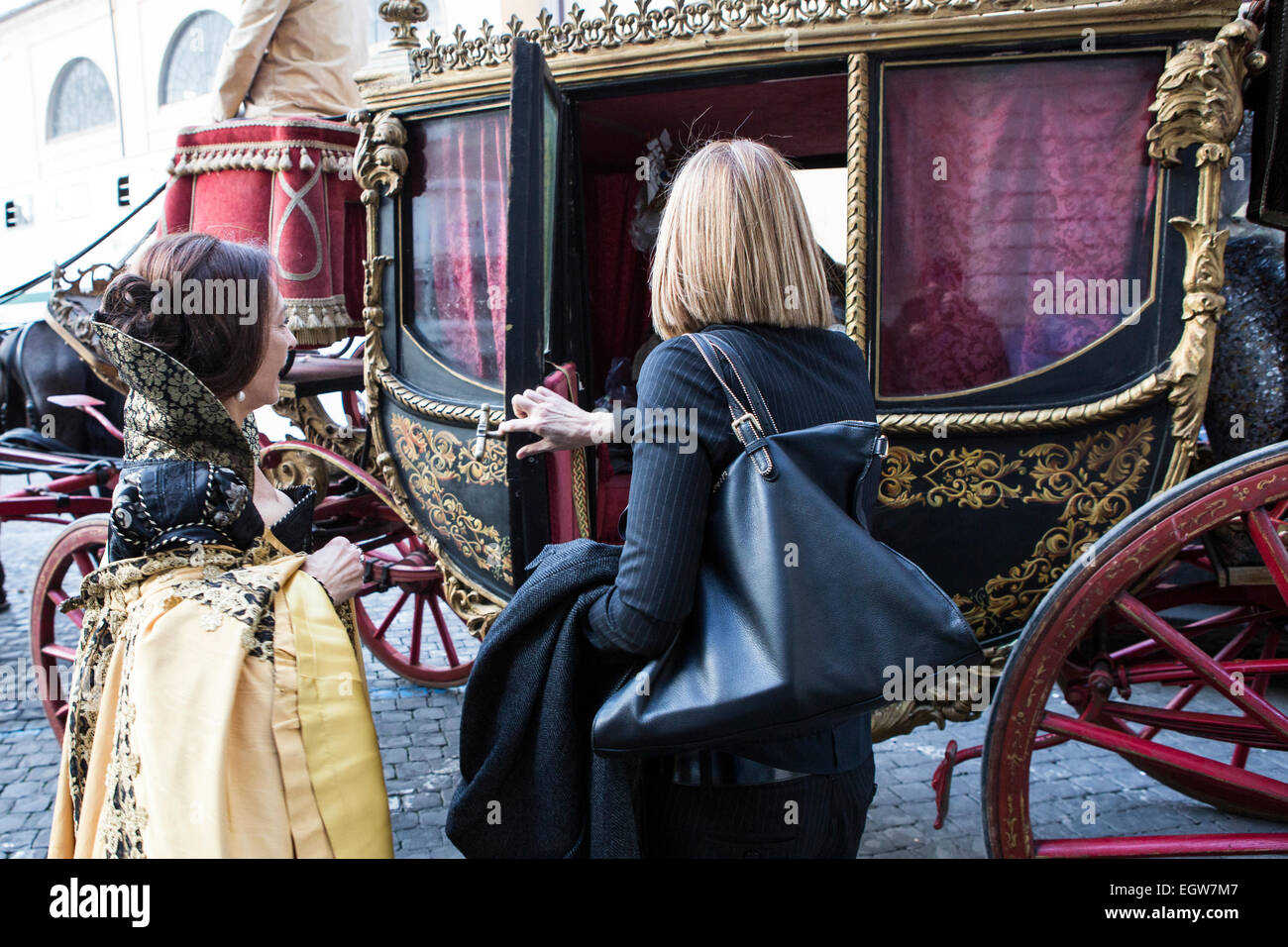 Parade for Carnevale Romano 2015, Rome, Italy Stock Photo - Alamy