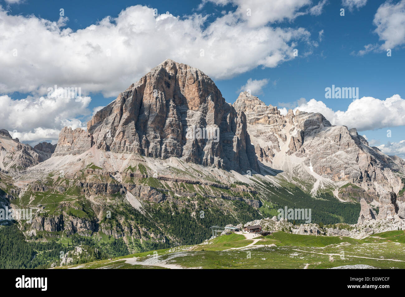 Mt Tofana di Rozes, 3225 m, at the front the mountain station of the 5  Torri chair lift, Dolomites, Cortina d'Ampezzo, Veneto Stock Photo - Alamy
