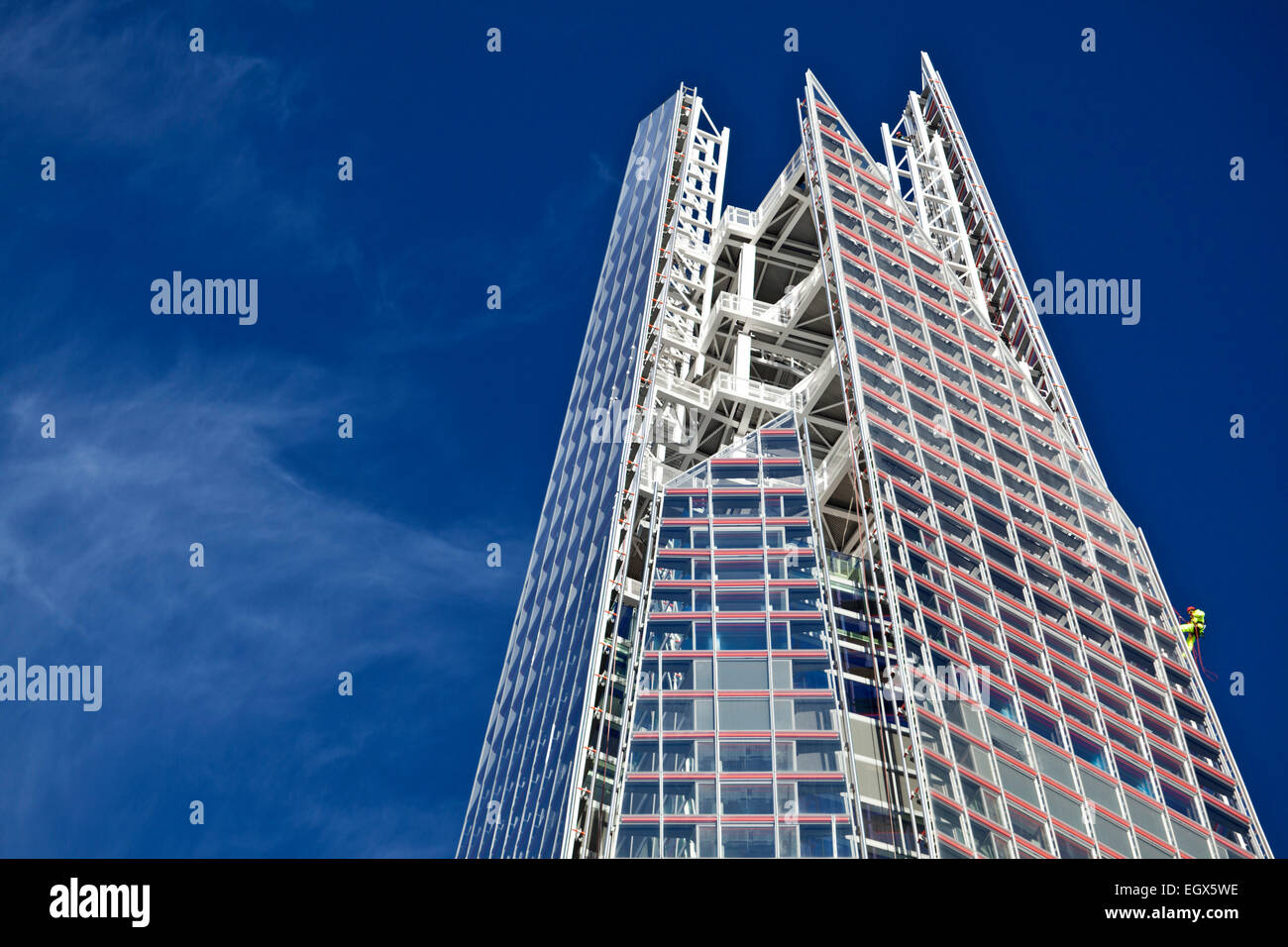 Pinnacle of the shard hi-res stock photography and images - Alamy