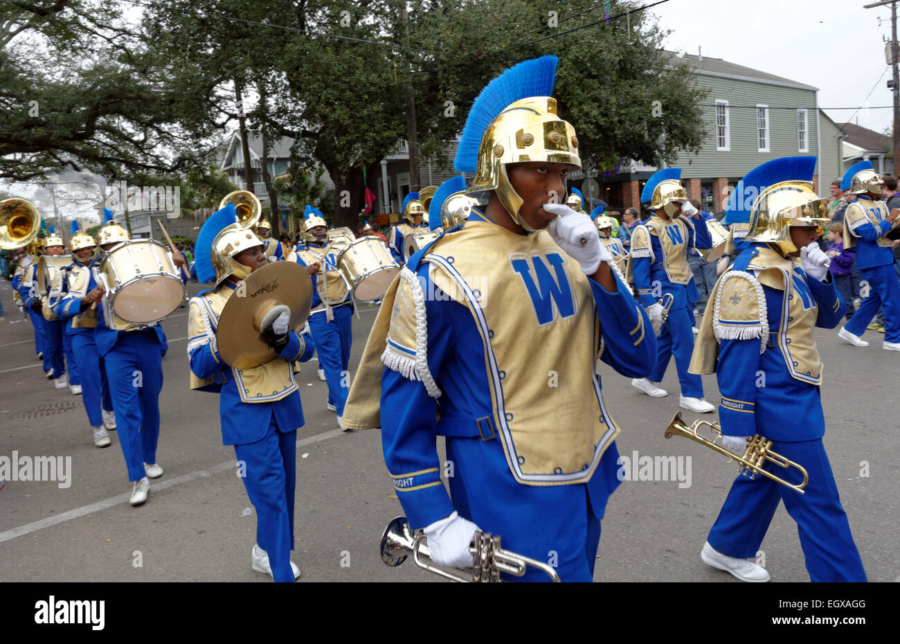 mardi gras parades for kids