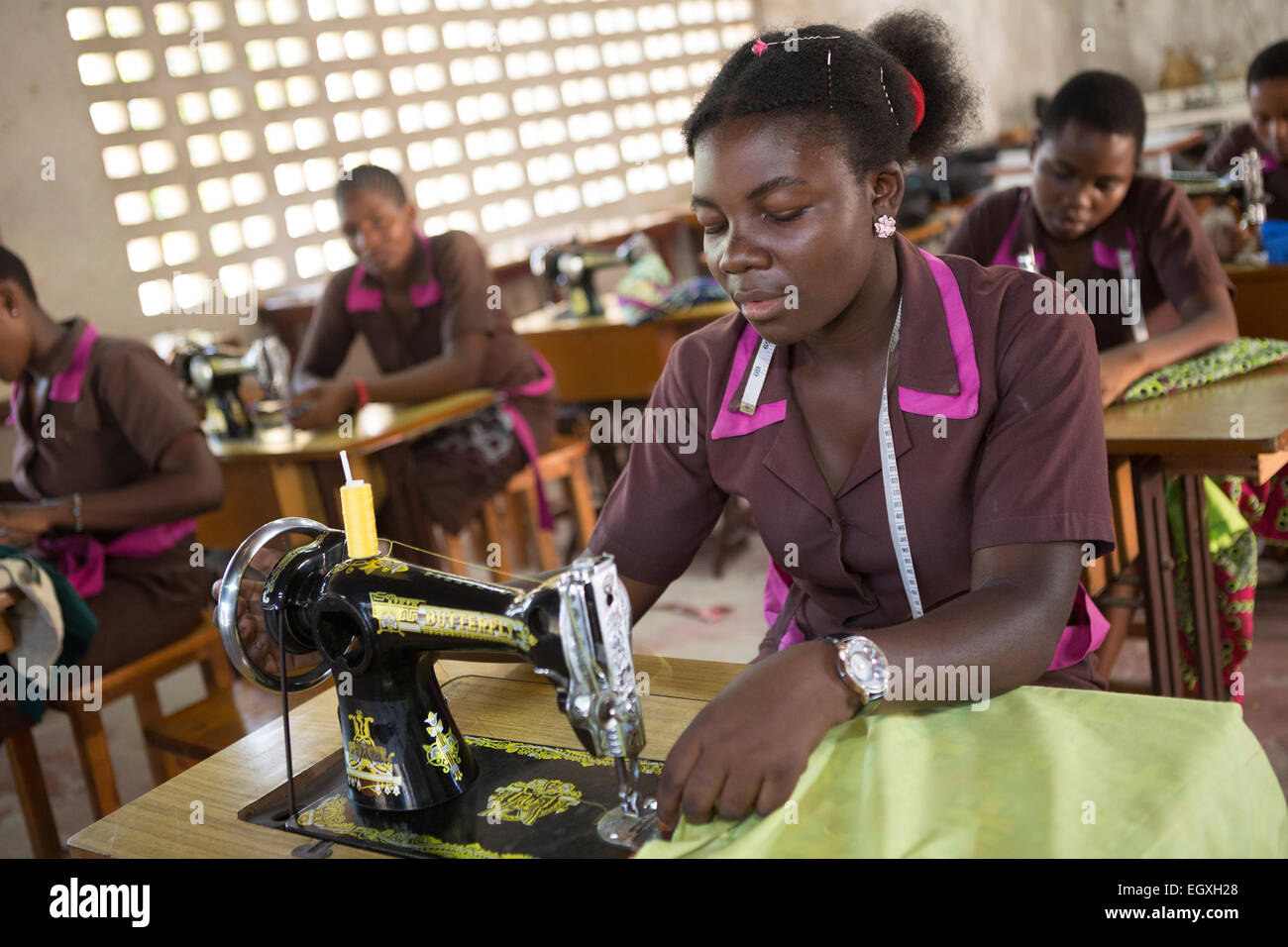 Sewing and vocational training class - Dar es Salaam, Tanzania Stock Photo