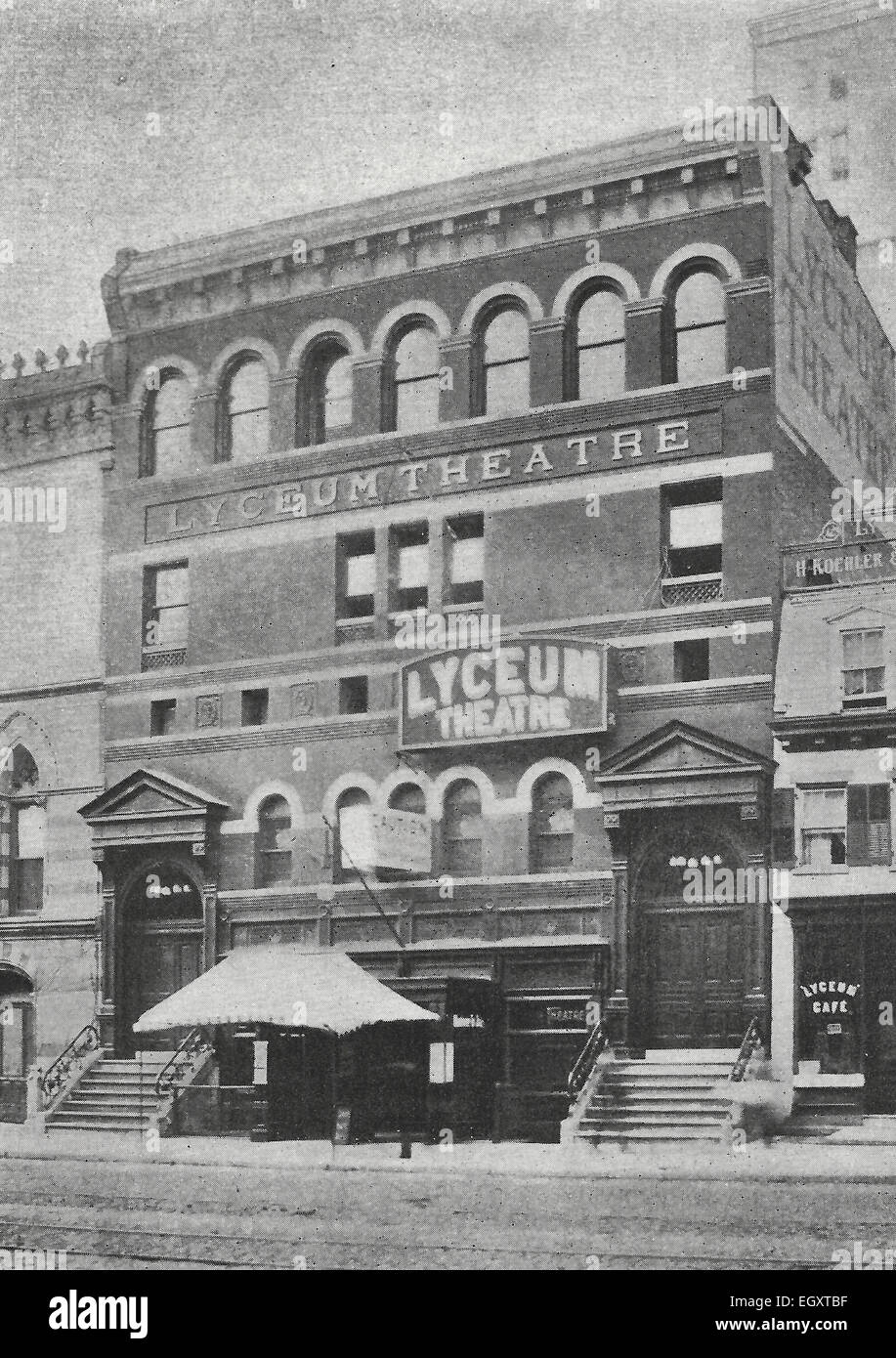 The old Lyceum Theatre, Fourth Avenue, New York City, circa 1916 Stock Photo