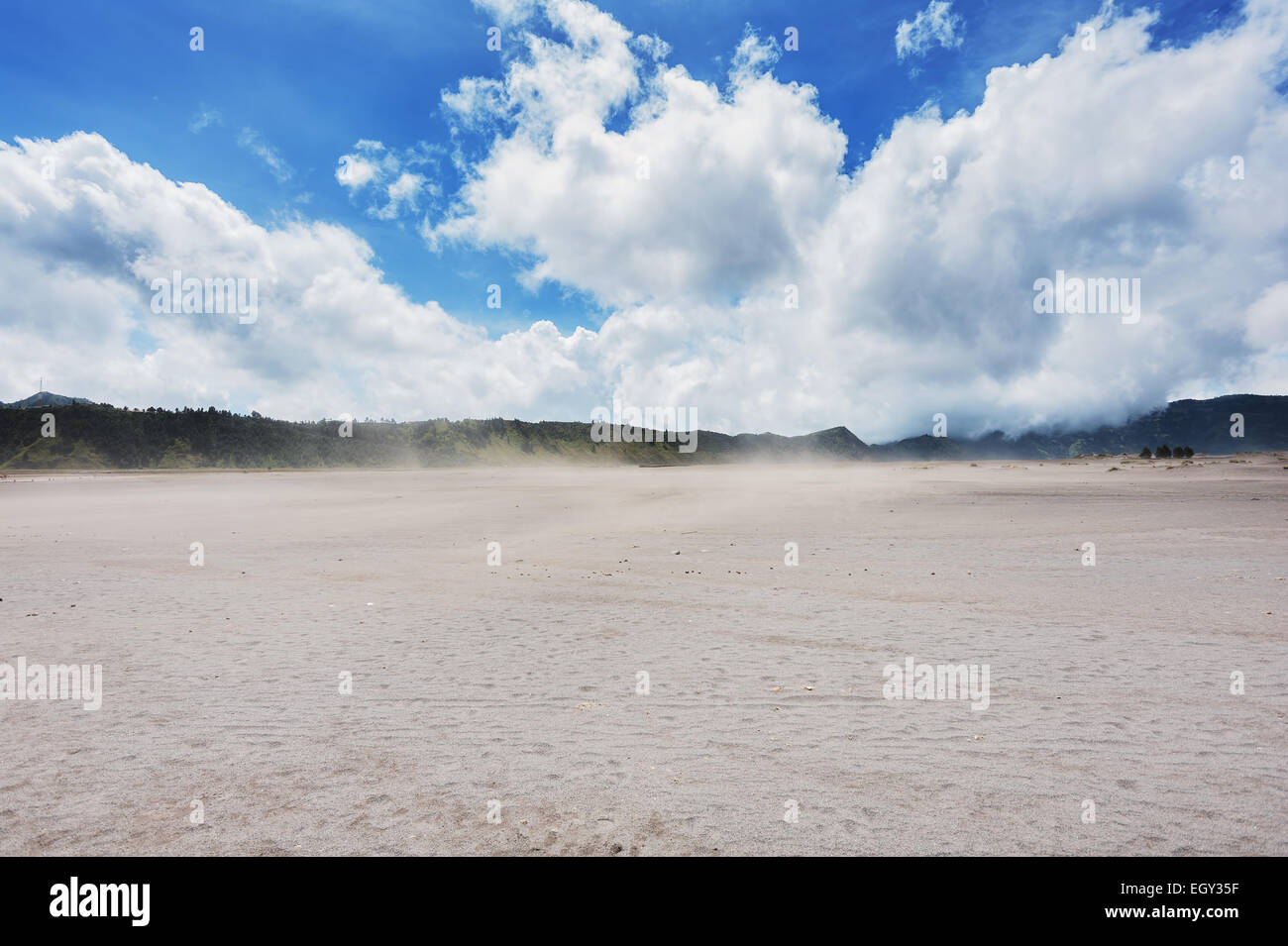 Dust wind hires stock photography and images Alamy