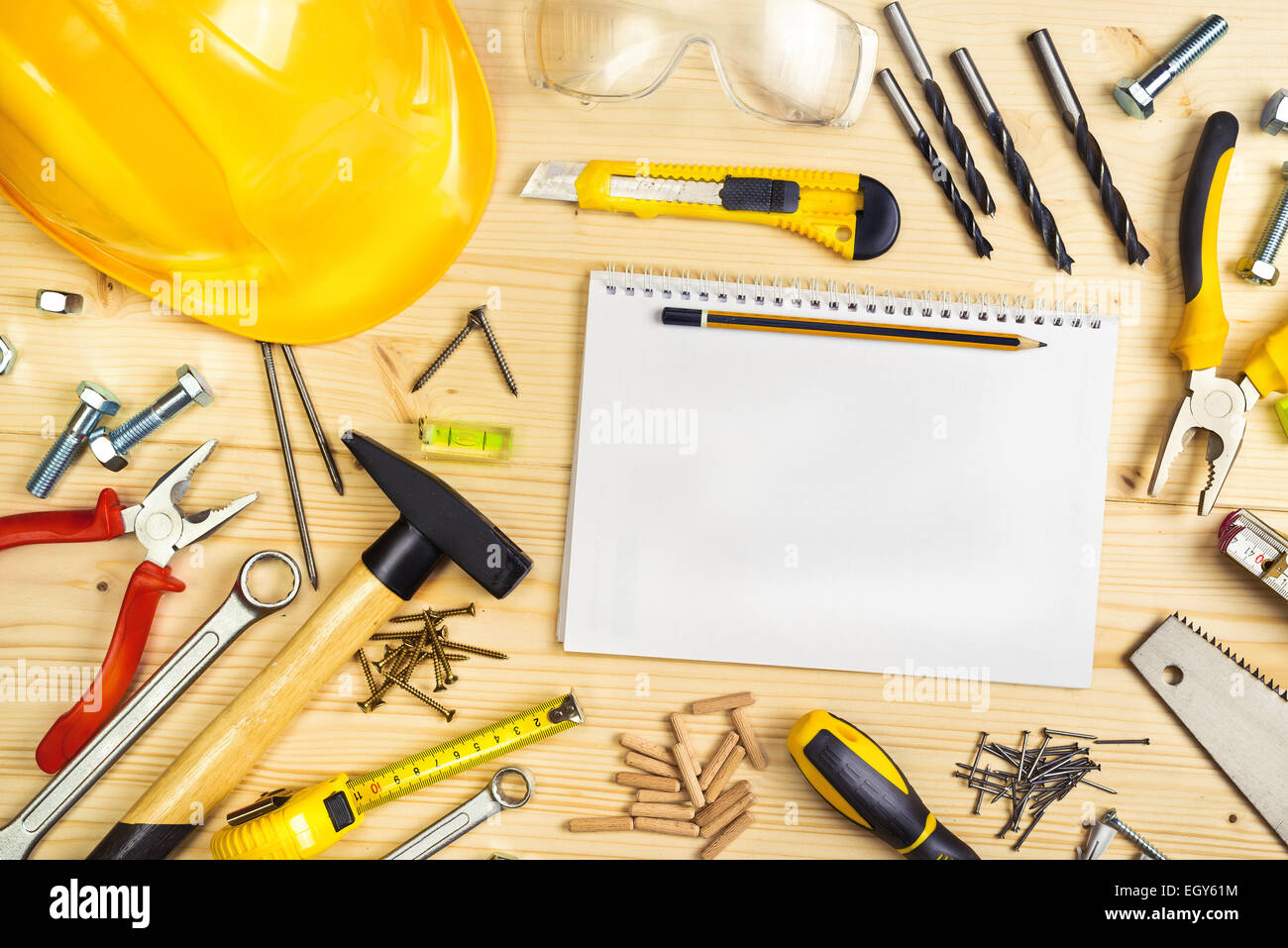Planning tools in carpentry outlet
