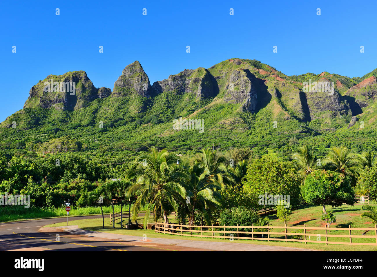 Kalalea mountains (Anahola Range) in eastern Kauai, Hawaii, USA Stock Photo Alamy