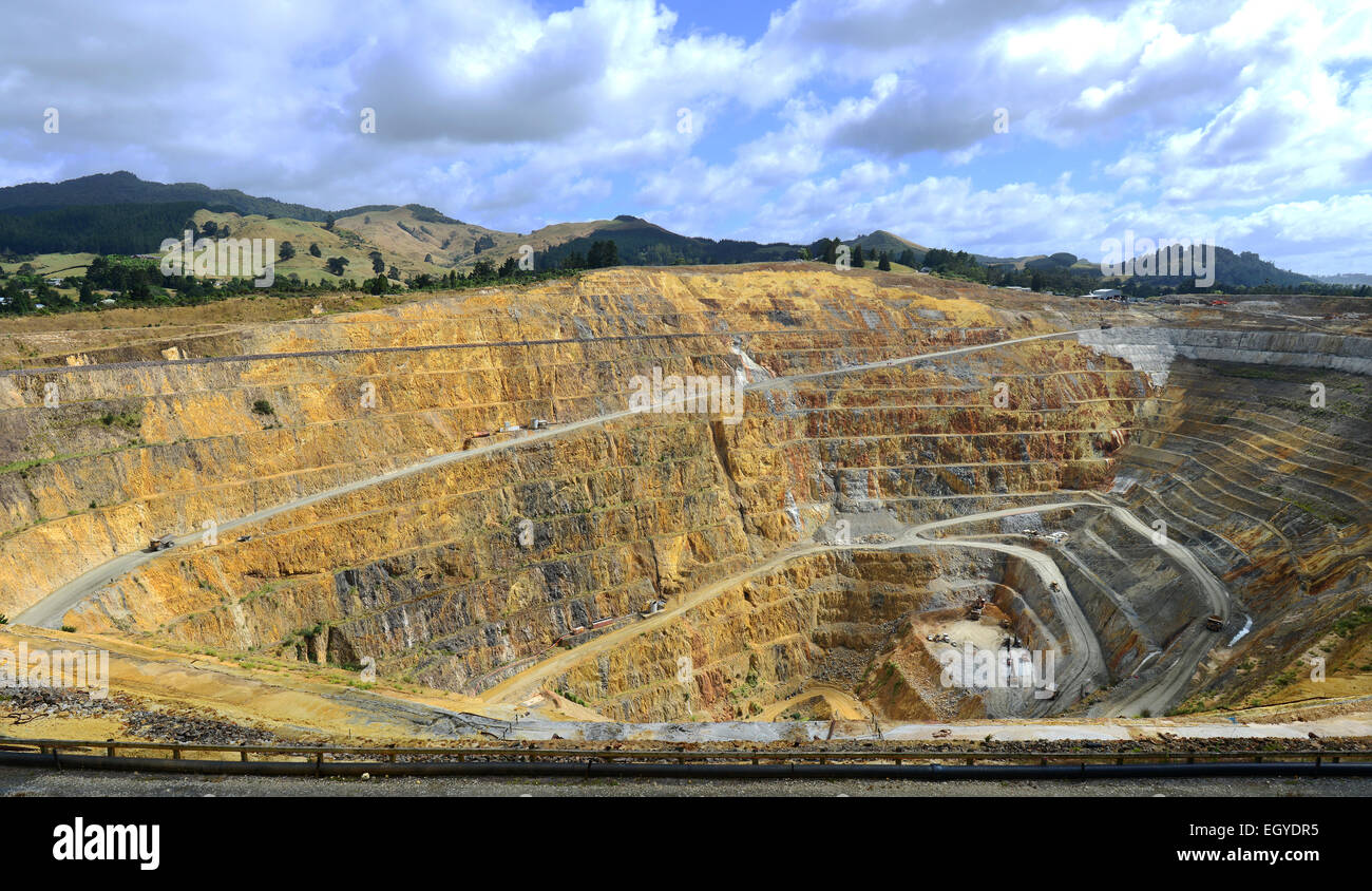 The open cast gold mine at Waihi, North Island, New Zealand Stock Photo