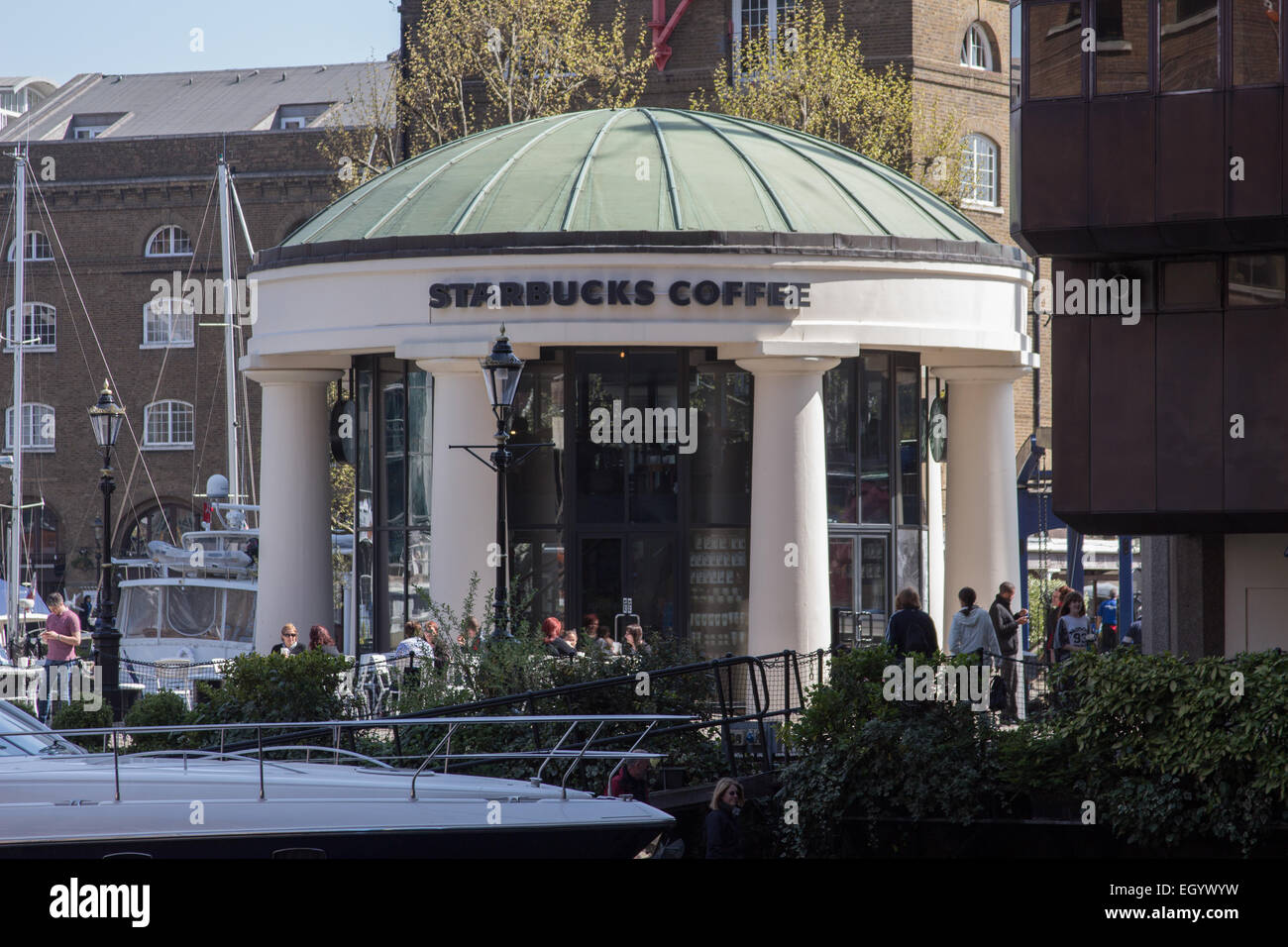 Black and white starbucks hires stock photography and images Alamy