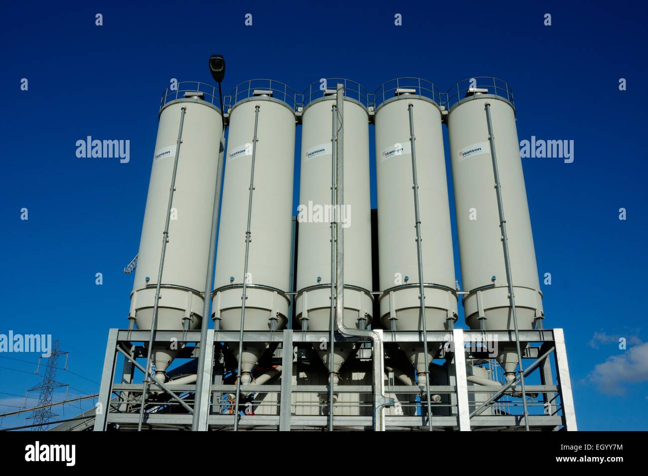 cement factory  cement containers  Hanson  London  industrial factory Stock Photo